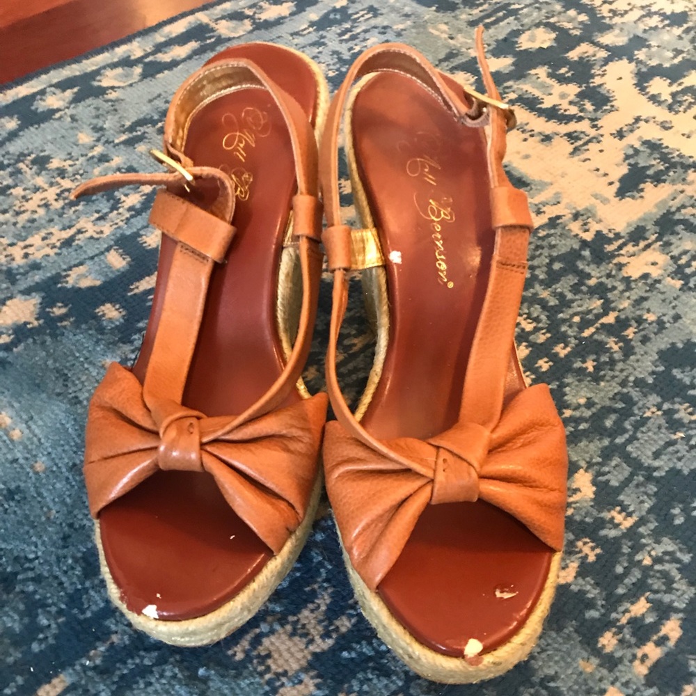 Matt Bergson wedges size 7